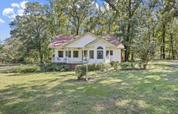 10237 Carter Cove Road, Plainview, AR 72857