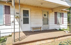 705 E Cleveland Street, Mangum, OK 73554