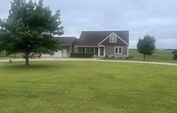 449 NW 10th Ave, Pratt, KS 67124