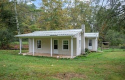 487 Dry Twig Rd., Laurel Fork, VA 24352