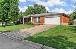 2 Oak Point Court, St Peters, MO 63376