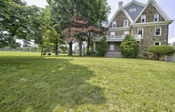 11 Wolverton Rd, Franklin Twp., NJ 08867-4015