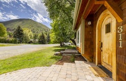 311 W Elm St, Hailey, ID 83333