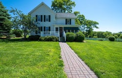 8585 S Derinda, Elizabeth, IL 61028