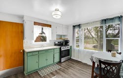 1026 W Home Avenue, Hobart, IN 46342