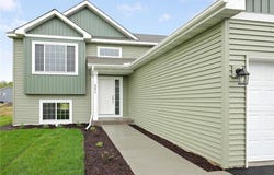 37570 Greenwich Court, North Branch, MN 55056