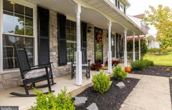 112 AUGUST Lane, LANSDALE, PA 19446