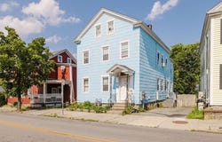 614 County St, New Bedford, MA 02740