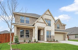 1013 Emerald Trace Drive, Justin, TX 76247