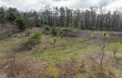 Us-30, Paris, OH 44669