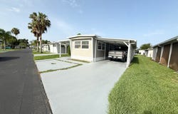 5217 Redwing St, Zephyrhills, FL 33541