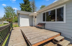703 NE 10th Street, Grants Pass, OR 97526