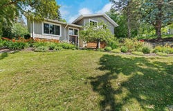 301 Mandan Dr, Waukesha, WI 53188