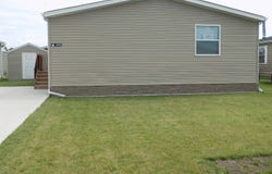 3450 Summer St, Carleton, MI 48117