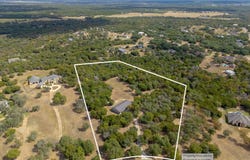 400 Hali Brooke Drive, China Spring, TX 76633