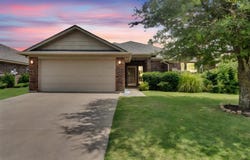 947 Winepress Road, Burleson, TX 76028