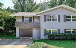 3807-3811 Edgepark Drive, Akron, OH 44319