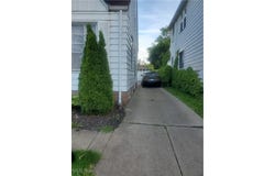 5401 Biddulph Road, Cleveland, OH 44144
