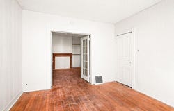 305 W 4th St, Duluth, MN 55802