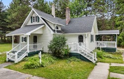 2260 W Pinewood Drive, Roscommon, MI 48653