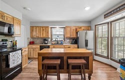 11010 E 83rd Terrace, Raytown, MO 64138