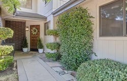 846 N Silvervale Drive, Visalia, CA 93291
