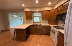 525 Harvey Ave, Harvey, ND 58341