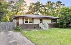 206 MASSEE DR, Dothan, AL 36301