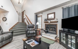 105 Walnut Hill, GALENA, IL 61036