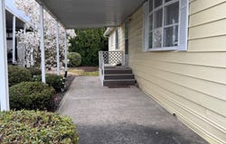 2901 E 2ND, NEWBERG, OR 97132