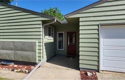423 S Clayborn Avenue, Parkers Prairie, MN 56361