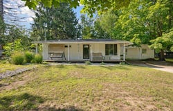 607 W DODGE Street, Greenville, MI 48838