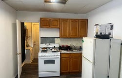 645 N 10TH, READING, PA 19604