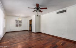 5748 W VISTA Avenue, Glendale, AZ 85301