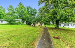 255 N Purdue Ave, Oak Ridge, TN 37830