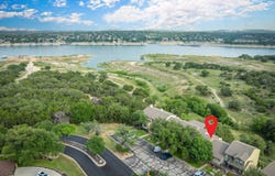 229 Comanche LN, Point Venture, TX 78645