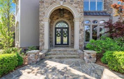 11 Skyland Dr, Conway, AR 72032
