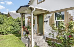 105 INEER St, Kelso, WA 98626