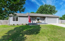 511 Edgewood Ave, Augusta, KS 67010