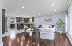8213 W Lyons Street, Niles, IL 60714