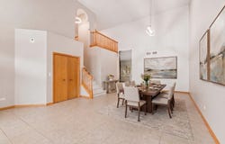 5104 Commonwealth Avenue, Western Springs, IL 60558