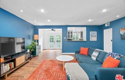 6160 Whitsett Ave, North Hollywood, CA 91606