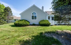 7 Masters Court, Mashpee, MA 02649