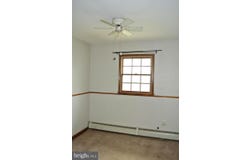 15 DOGWOOD DRIVE, LEVITTOWN, PA 19055