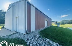 1058 500Th Avenue, Montezuma, IA 50171
