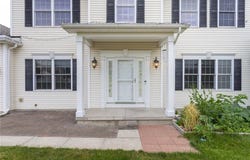 76 Doncaster, Henrietta, NY 14586