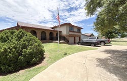 411 W 6th Street, Hale Center, TX 79041