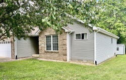 1610 Liberty Way, Hope, IN 47246