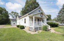 156 E Postal Avenue, Newark, OH 43055