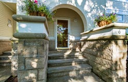 18400 Dunecrest Drive, New Buffalo, MI 49117